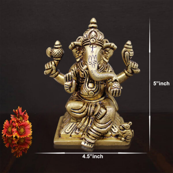 A Pure Brass Ganesh Ji Idol For Puja , Home , Office , Temple